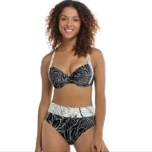 SKYE Scarlett - Mesmerize Swimsuit Set Padded Bikini Top & Matching Swim Bottom